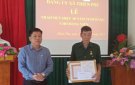 Đảng ủy xã Thiên phủ tổ chức trao huy hiệu 40 năm tuổi Đảng cho Đảng viên